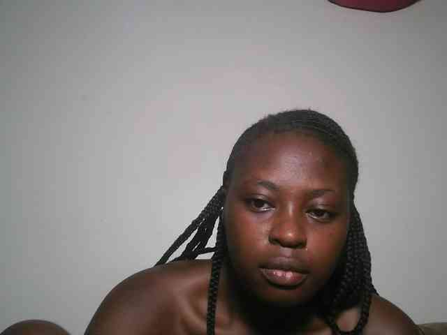 DaisyafterDark_ webcam