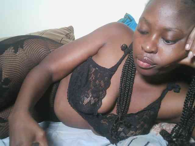 DaisyafterDark_ webcam