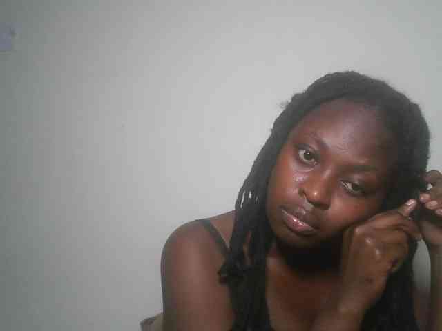 DaisyafterDark_ webcam