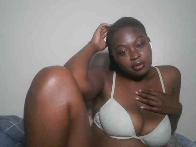 DaisyafterDark_ webcam