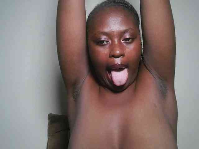 DaisyafterDark_ webcam