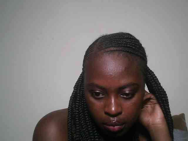 DaisyafterDark_ webcam