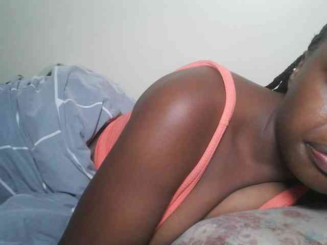 DaisyafterDark_ webcam