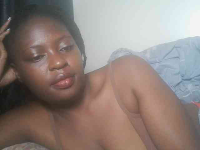 DaisyafterDark_ webcam