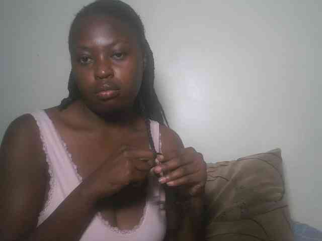 DaisyafterDark_ webcam