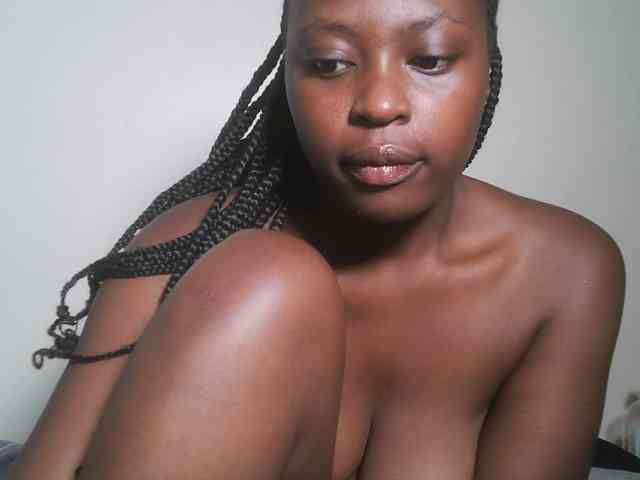 DaisyafterDark_ webcam