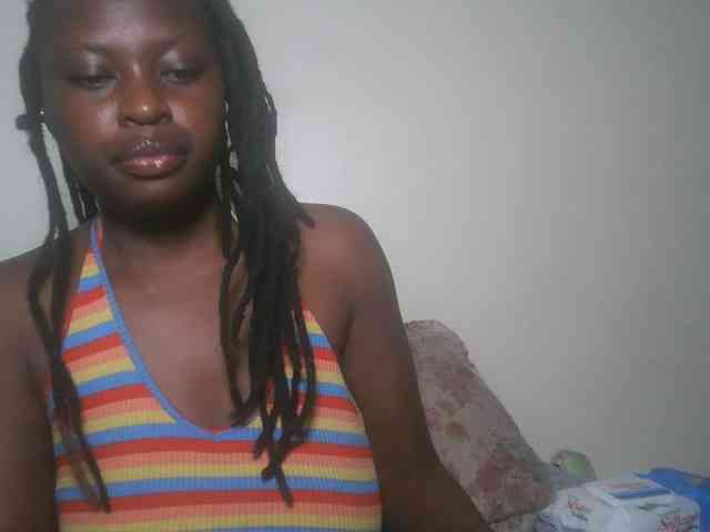 DaisyafterDark_ webcam