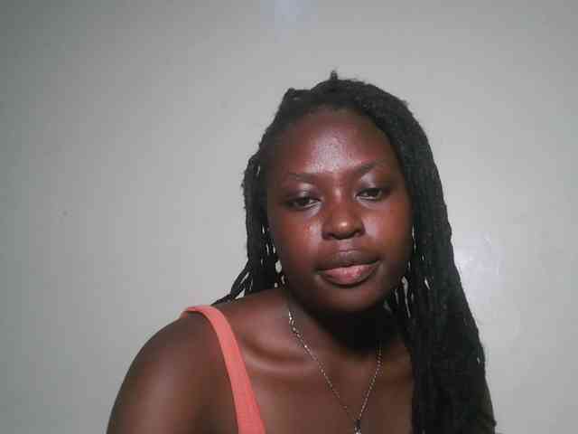 DaisyafterDark_ webcam