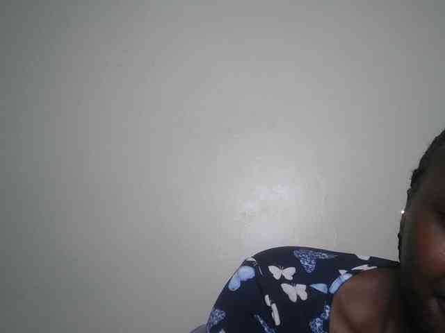 DaisyafterDark_ webcam