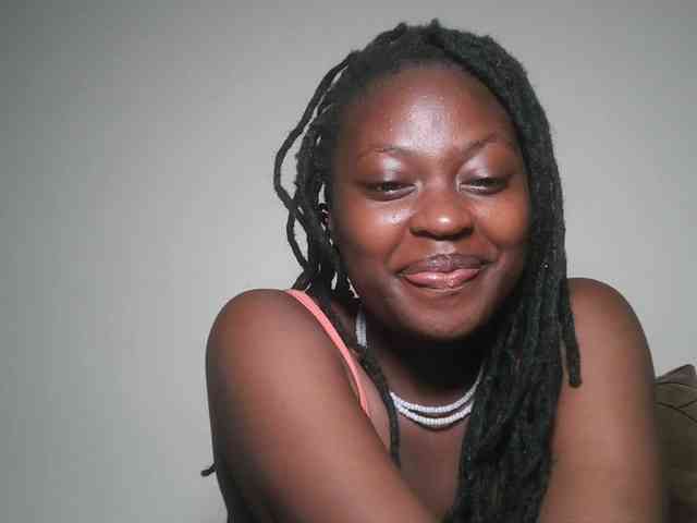 DaisyafterDark_ webcam