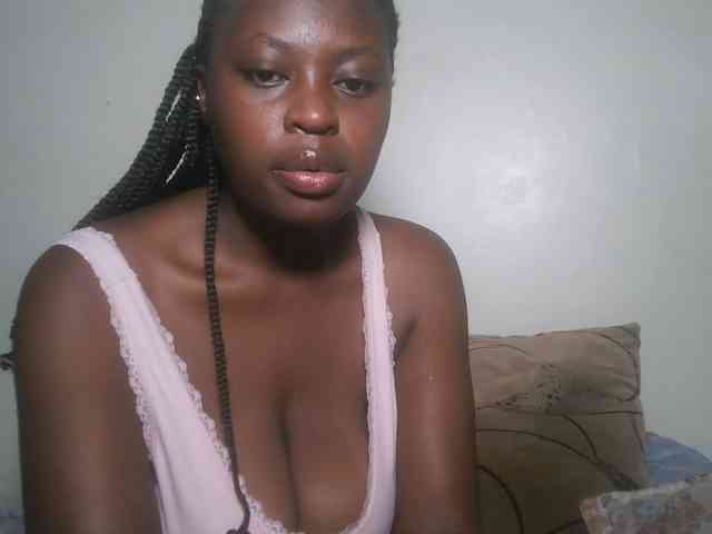 DaisyafterDark_ webcam
