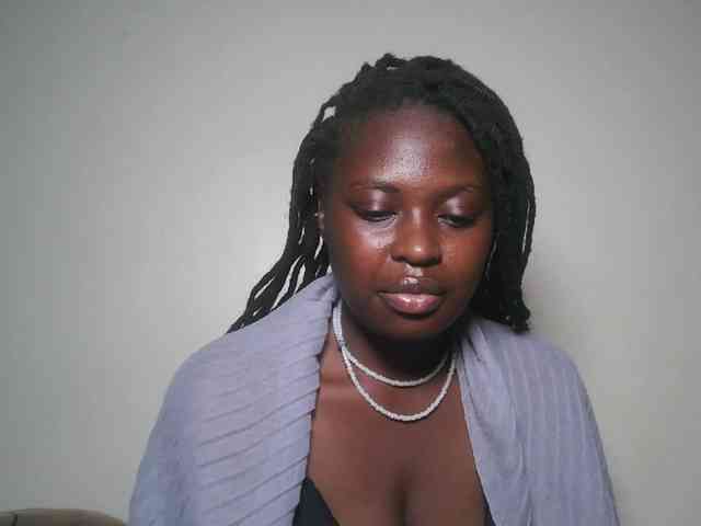 DaisyafterDark_ webcam
