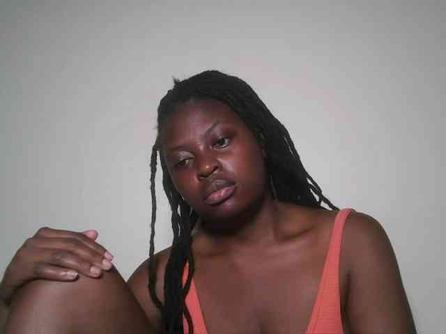 DaisyafterDark_ webcam