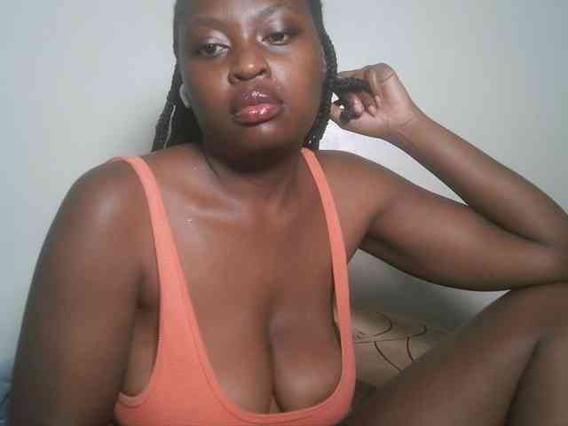 DaisyafterDark_ webcam