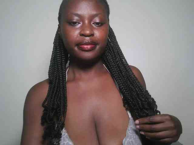 DaisyafterDark_ webcam