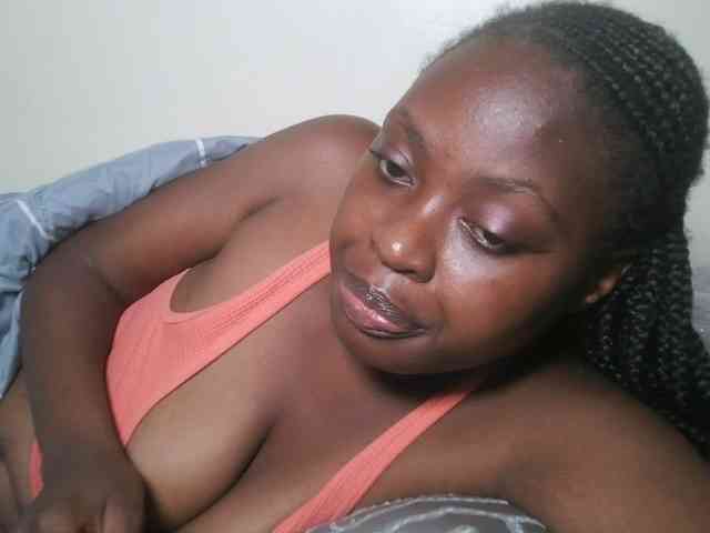 DaisyafterDark_ webcam