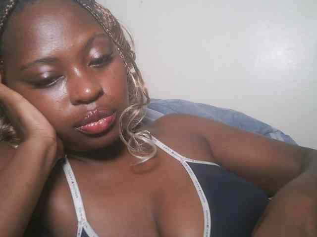 DaisyafterDark_ webcam
