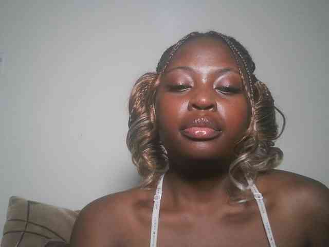 DaisyafterDark_ webcam