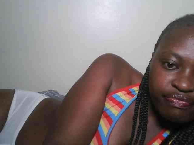 DaisyafterDark_ webcam