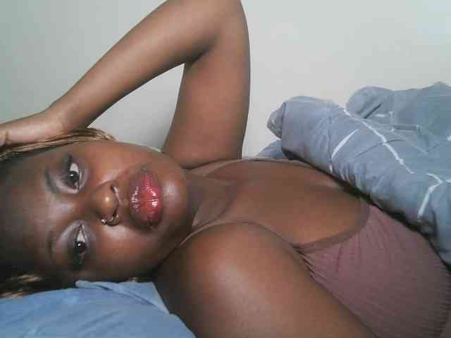 DaisyafterDark_ webcam