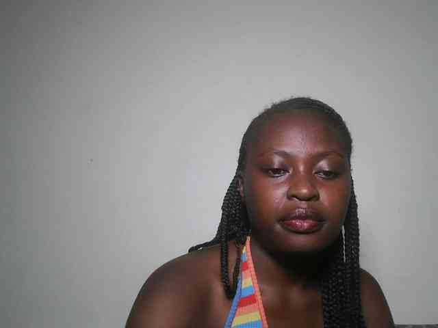DaisyafterDark_ webcam