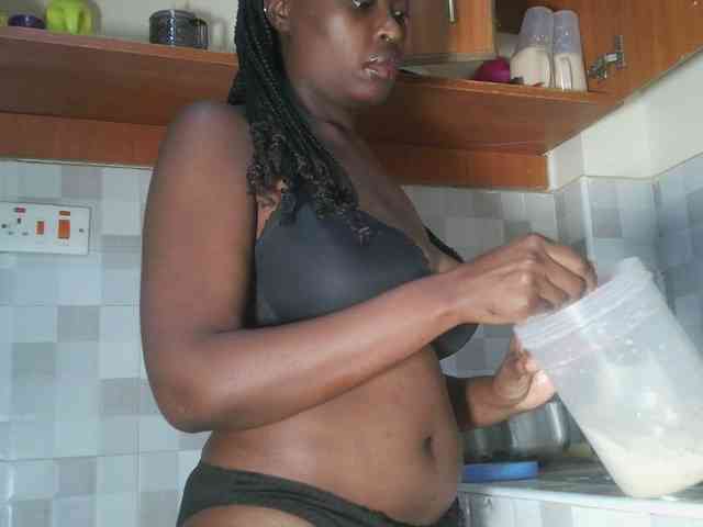 DaisyafterDark_ webcam