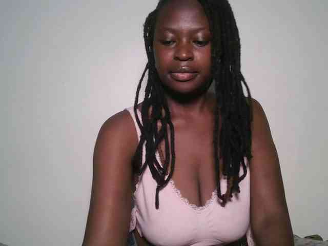 DaisyafterDark_ webcam