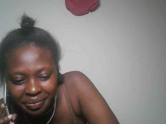 DaisyafterDark_ webcam