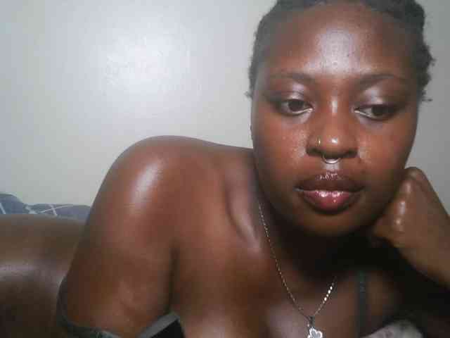 DaisyafterDark_ webcam