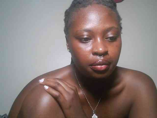 DaisyafterDark_ webcam