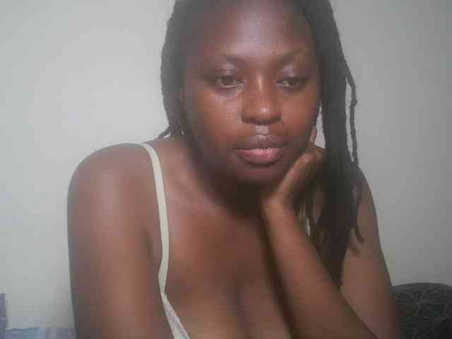 DaisyafterDark_ webcam