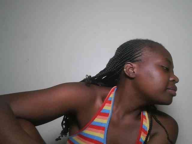 DaisyafterDark_ webcam