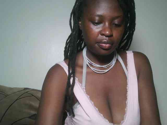 DaisyafterDark_ webcam
