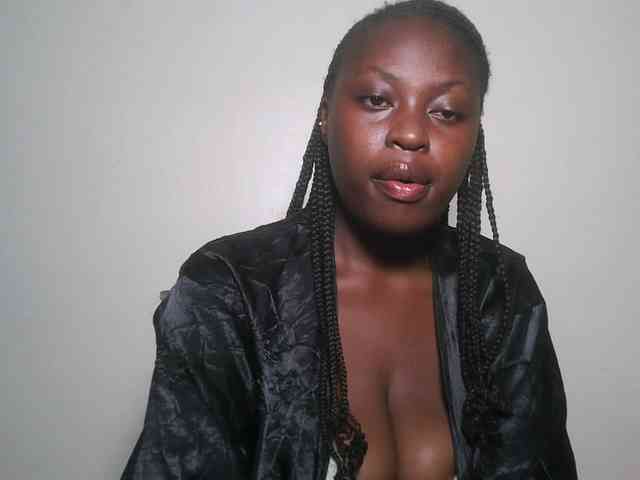 DaisyafterDark_ webcam