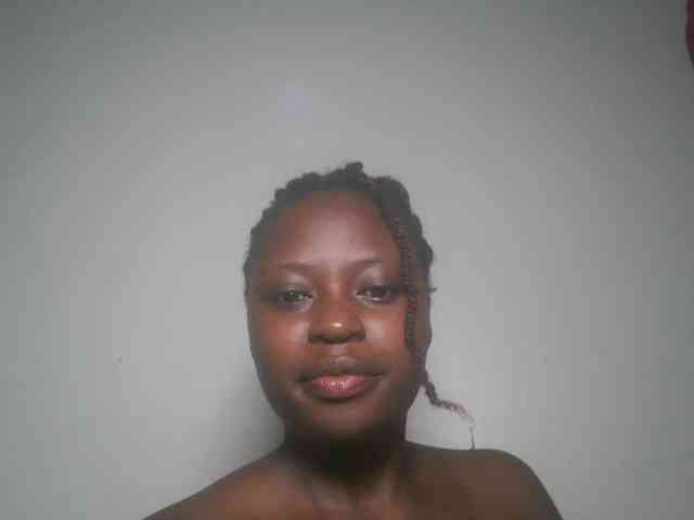 DaisyafterDark_ webcam