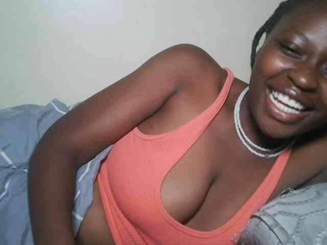 DaisyafterDark_ webcam
