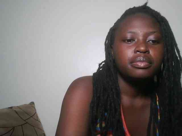 DaisyafterDark_ webcam