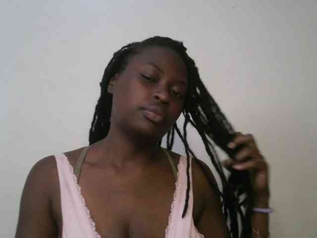 DaisyafterDark_ webcam
