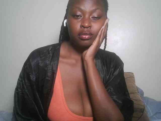 DaisyafterDark_ webcam