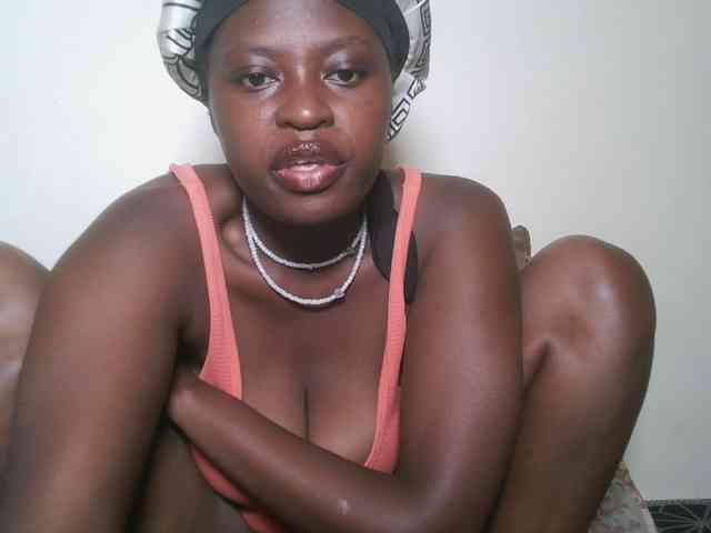 DaisyafterDark_ webcam