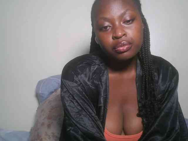 DaisyafterDark_ webcam