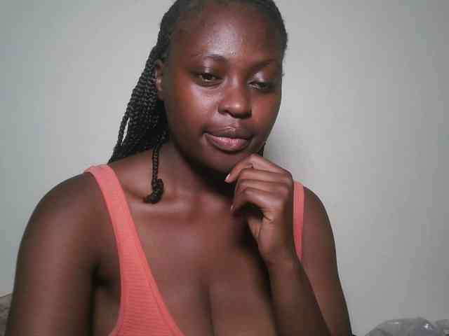 DaisyafterDark_ webcam