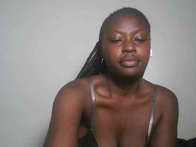 DaisyafterDark_ webcam