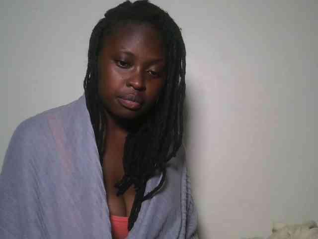 DaisyafterDark_ webcam