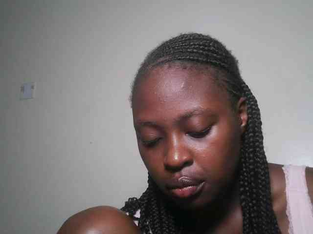 DaisyafterDark_ webcam