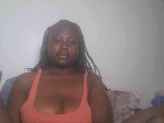 DaisyafterDark_ webcam