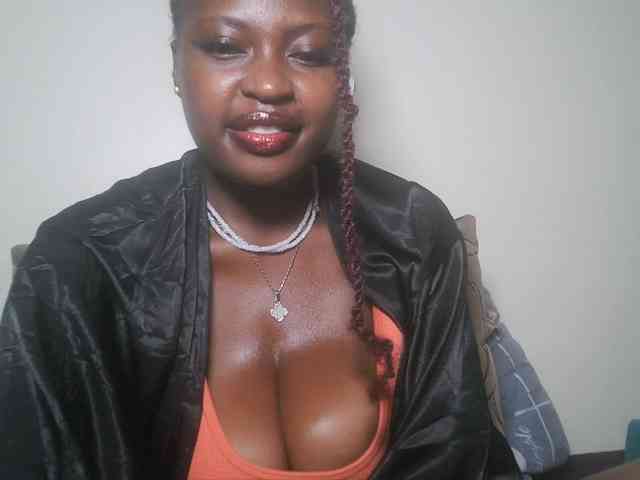 DaisyafterDark_ webcam