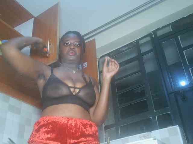 DiasyafterDark