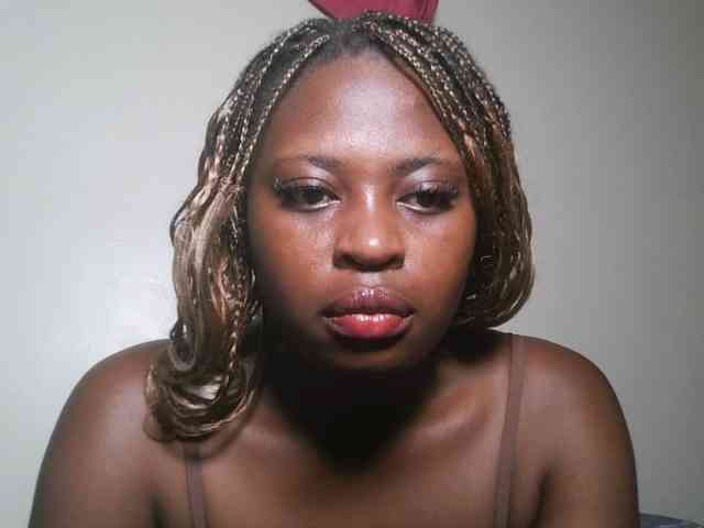 DaisyafterDark_ webcam