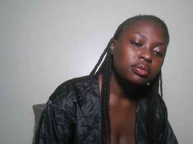 DaisyafterDark_ webcam